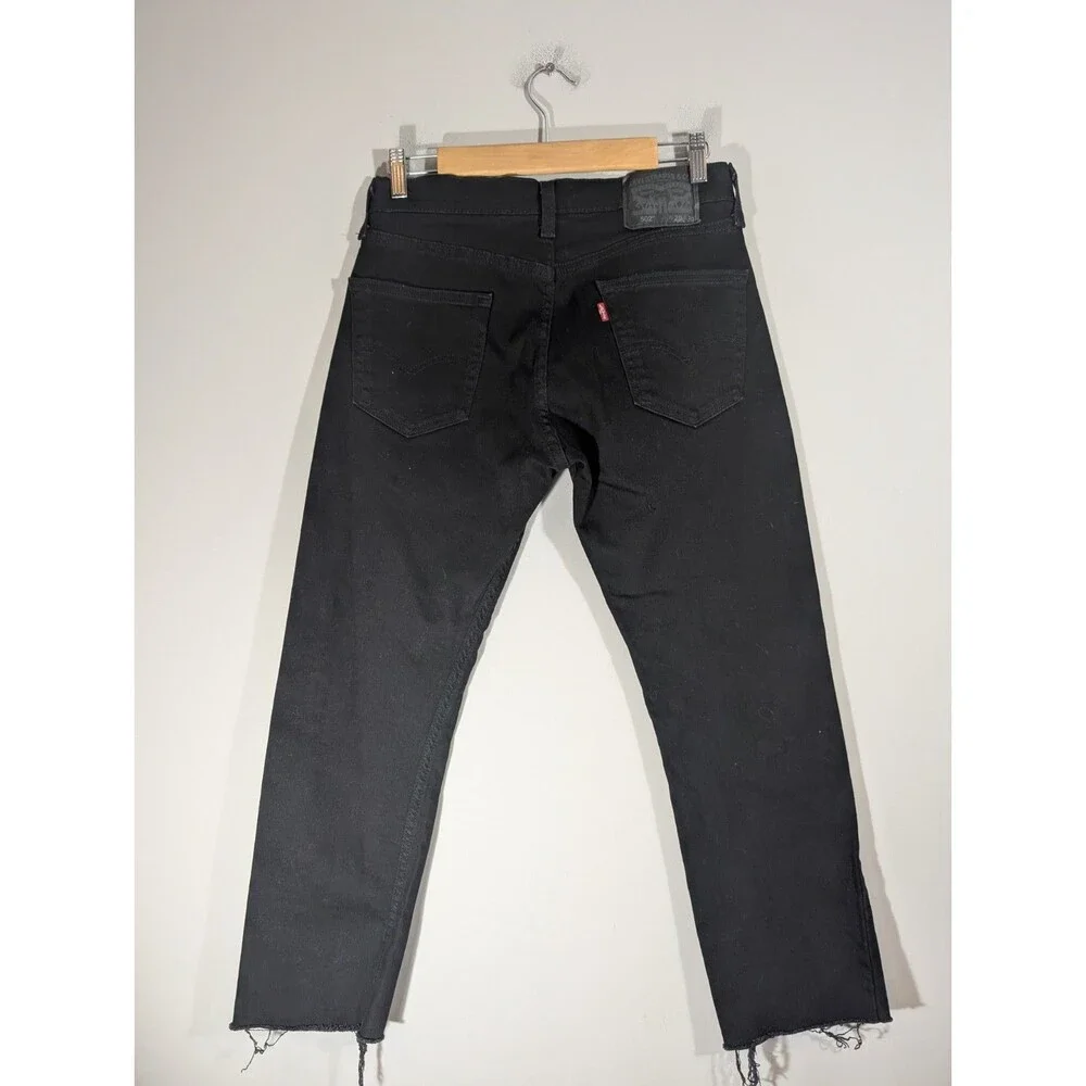 Levi's 502 Mens Black Taper Fit Jeans Mid Rise Cropped Raw Hem Sz 29 Grunge